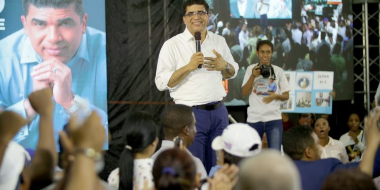 Dío Astacio llama compañeros de partido a la unidad: “No hay vencidos ni vencedores”