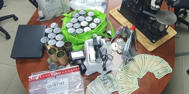 Incautan drogas y apresan a dos integrantes de presunta red que enviaba cocaína a Europa