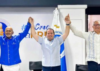 Alcalde del municipio Vallejuelo abandona el PLD y se juramenta en el PRM