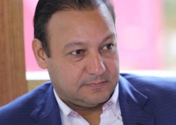 “La Debilitante Oleada de Renuncias en el PLD: Un Golpe a la Candidatura de Abel Martínez”