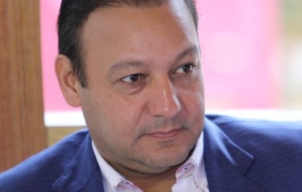 “La Debilitante Oleada de Renuncias en el PLD: Un Golpe a la Candidatura de Abel Martínez”