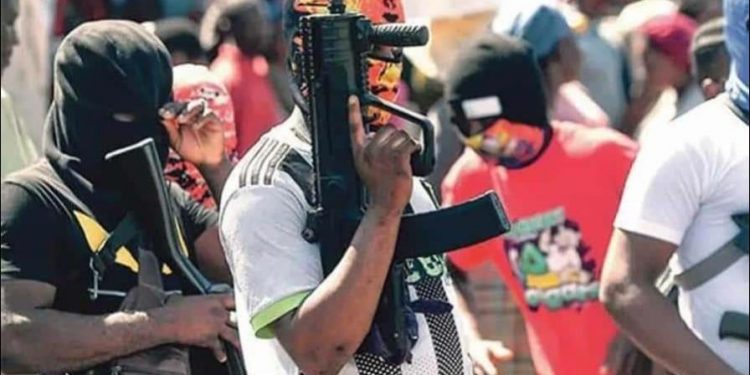 Kenia pretende desarmar matones y pandillas en Haití