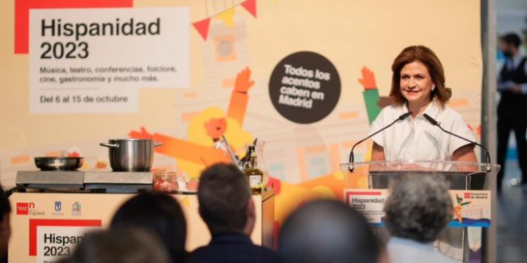 Vicepresidenta concluye agenda en España y retorna a Santo Domingo