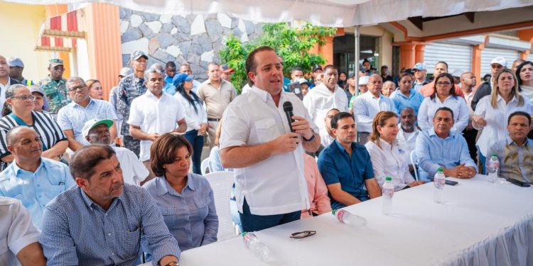 Ministro Paliza: “Más de un millón de raciones cocidas y 400 mil crudas han sido distribuidas a familias necesitadas”