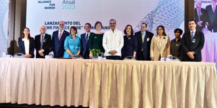 RD firma código financiero global para apoyar a las mujeres emprendedoras