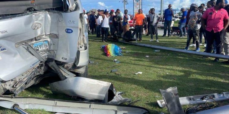 Accidente de tránsito deja una turista muerta y tres heridos en Bávaro