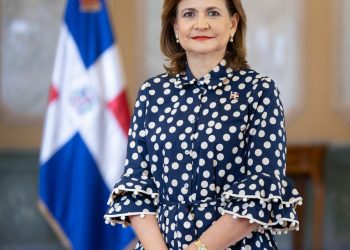 Vicepresidenta viajará este fin de semana a Miami