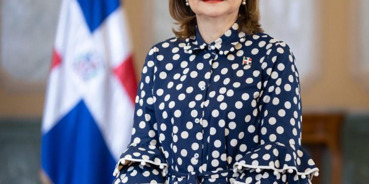 Vicepresidenta viajará este fin de semana a Miami