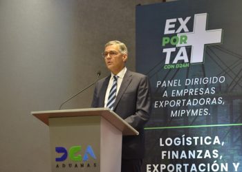 Aduanas instruye a mipymes y emprendedores para que exporten a otros mercados