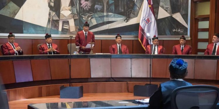 Jueces del Tribunal Constitucional: Un sacerdocio de 12 años que deja frutos y vivencias en la Alta Corte