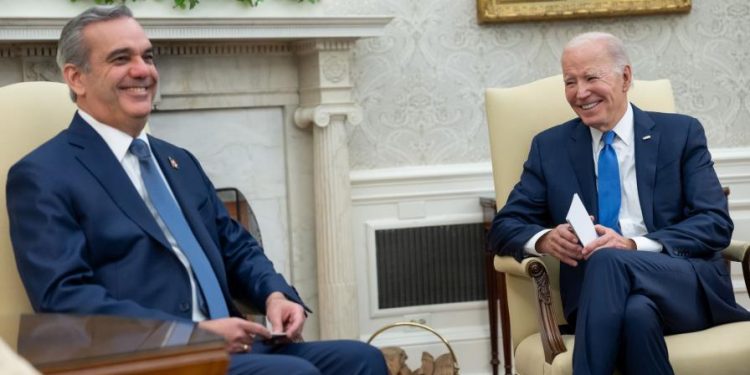 Biden y Abinader reafirman que lucharán en favor de Haití