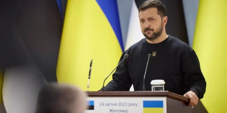 Ucrania recibe el espaldarazo de UE mientras trata de evitar el estancamiento del frente