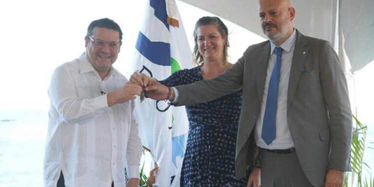 Aduanas instala un escáner móvil en Puerto Plata