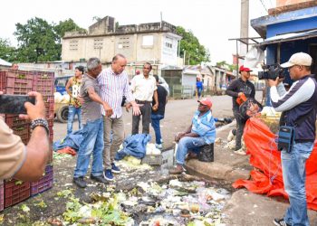 Ulises Rodríguez deplora abandono del mercado Hospedaje; dice su gestión lo convertirá en espacio moderno y de integración