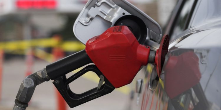 Combustibles iniciarán 2024 con estos precios