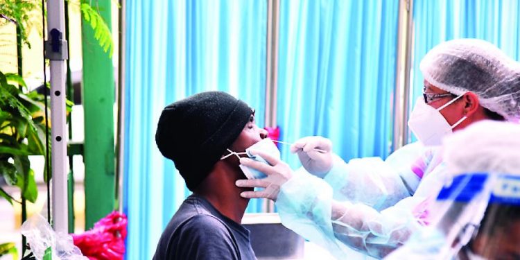 Ministerio de Salud abre 236 centros de vacunación contra el Covid