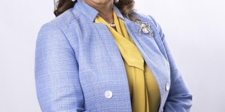 Personalidades de Santiago valoran gestión pública y política de la gobernadora Rosa Santos