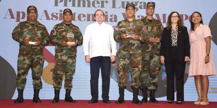 Comipol gana primer lugar del Premio Nacional a la Innovación Pública 2023