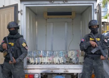 Incautan en aeropuerto de Punta Cana 114 paquetes de cocaína escondidos en contenedor
