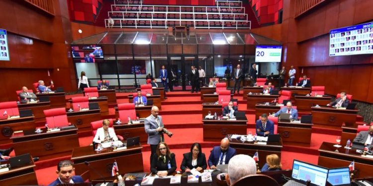 El presidente Abinader retirará del Congreso proyecto tasa cero