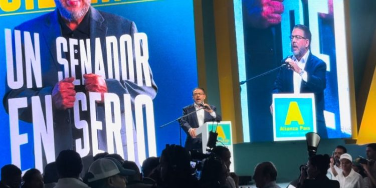 Guillermo Moreno al ser proclamado candidato a senador por DN: “Voy al Senado a legislar en serio”