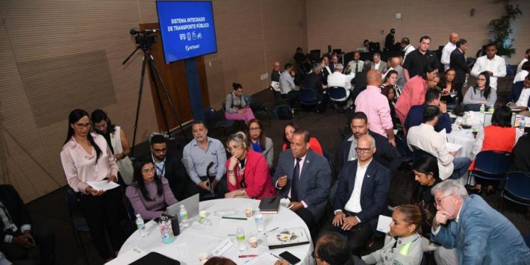 Urge convertir a Santo Domingo en una ciudad amigable para caminar