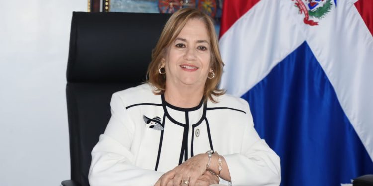 Gobierno Abinader invirtió más de mil 600 millones de pesos en obras escolares en Santiago año 2023