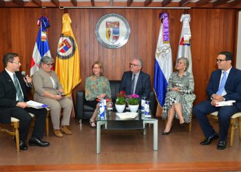 Presentan análisis del primer Anuario de Jurisprudencia