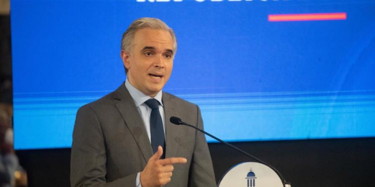 Empresas en RD implementarán plan piloto de reducción de horas laborales a partir de febrero