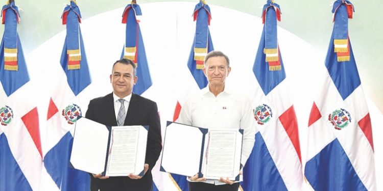 Mirex y JCE acuerdan garantizar voto de dominicanos en el exterior