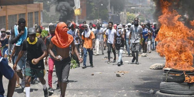 Muertes violentas en Haití se duplicaron en 2023 con casi 5,000 víctimas