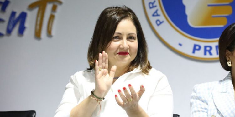 PRM juramenta a Ilana Neumann, exalcaldesa Puerto Plata