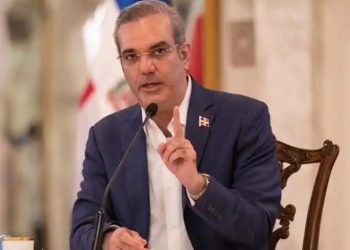 Abinader promulga decreto que regula publicidad oficial en contexto electoral