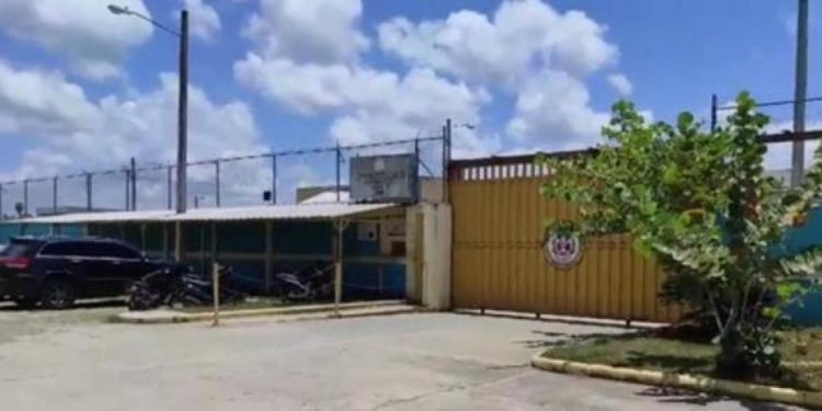 Autoridades intervienen los centros penitenciarios El Pinito y la Concepción