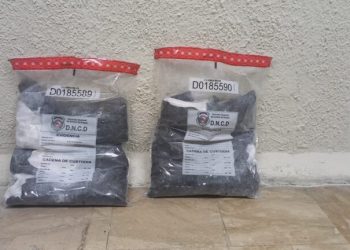 Incautan seis paquetes presumiblemente cocaína en aeropuerto de Punta Cana