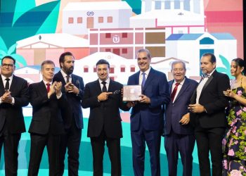 Asociación de Productores de Cigarros de RD valora apoyo incansable del presidente Abinader al sector tabaquero