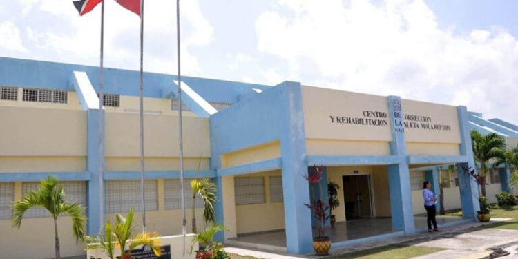 Allanan cárceles por muerte de un taxista