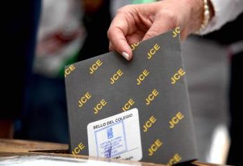 Dominicanos van hoy a las urnas a escoger sus autoridades municipales