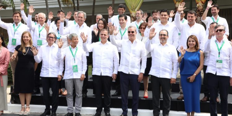 Presidente Abinader destaca sociedad entre RD y CAF facilitará crecimiento socioeconómico del país y la región, mejorando la calidad de vida de la gente