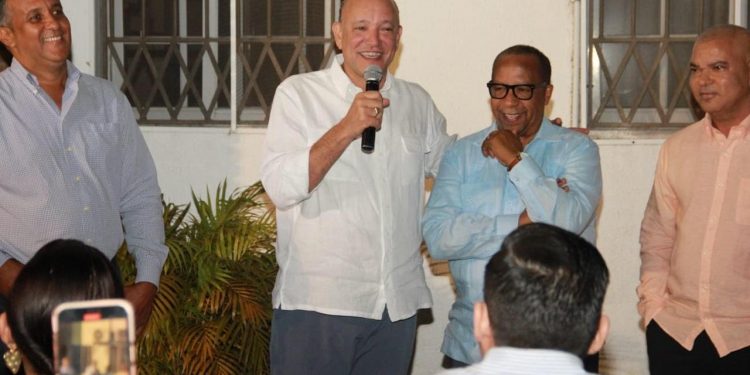 Ulises Rodríguez agradece a comerciantes y empresarios su apoyo