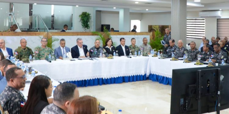 Presidente Abinader encabeza reunión de seguimiento al Plan de Seguridad Ciudadana
