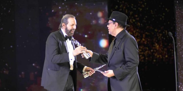 Las palabras de Juan Luis Guerra al recibir Soberano a "Artista destacado en el extranjero"