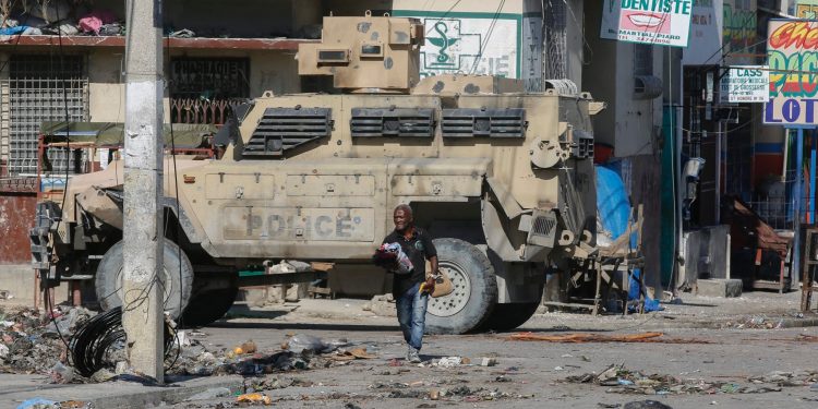 La OEA llama a los Estados miembros a apoyar a la Policía de Haití