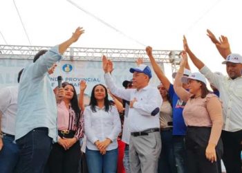 Reelecto alcalde del PLD en Las Gordas y otros dirigentes se juramentan en el PRM