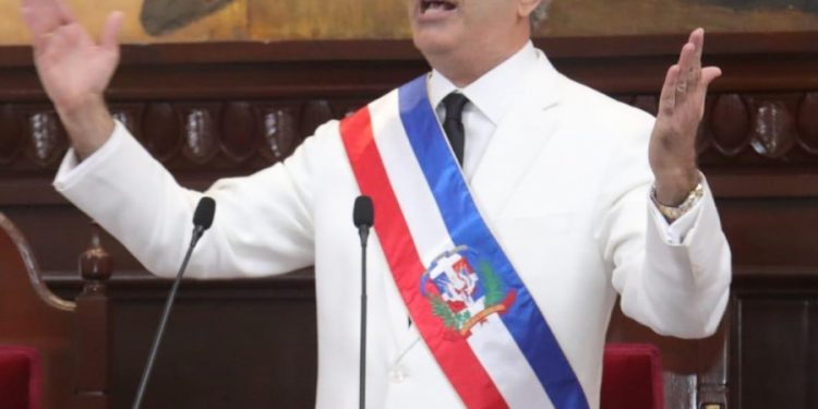 El 63.4% votaría por Abinader, un 23.6% por Leonel y un 7.1% por Abel Martínez