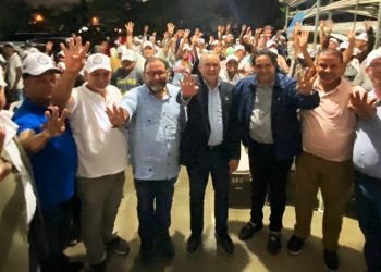 Movimiento Todos Somos Uno juramenta cientos de simpatizantes en apoyo a Luís Abinader y Raquel Peña