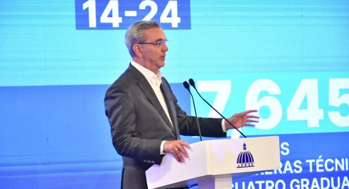 Abinader insta a Yván Lorenzo acudir a organismo internacional para investigar hackeo