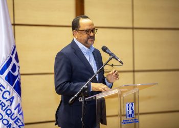 Antoliano Peralta pone en circulación segunda edición ampliada del libro “Precisiones jurídicas y otros temas”