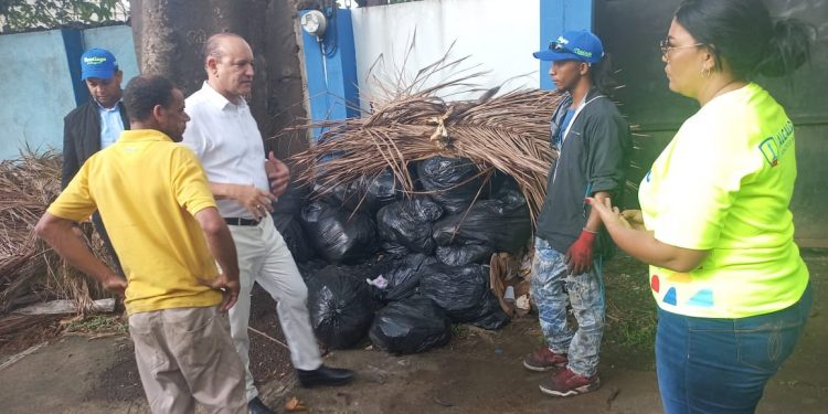 Ulises se tira a la calle desde el primer día