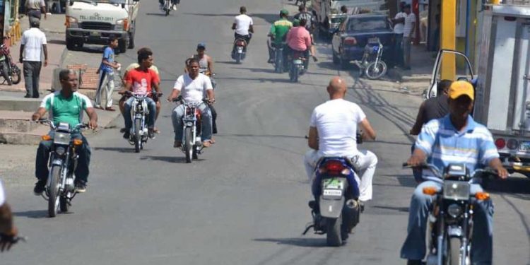 utoridades buscan reducir entrada de motores a RD por causar 70 % de los accidentes